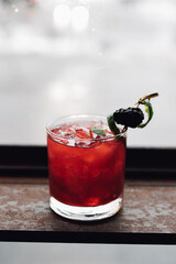 blackberry bourbon whiskey smash cocktail happy hour with lime  - obrazy, fototapety, plakaty