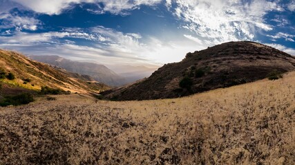 paisajes, startrails y nubes en las montañas