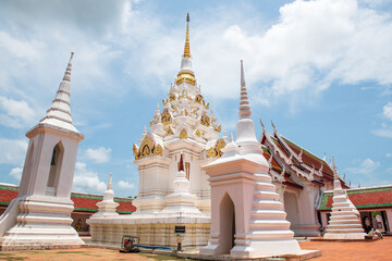 Fototapeta premium Thai temples and beautiful ancient sites