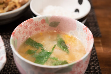 日本の食卓, 玉子スープ,中華,家庭料理