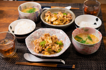 日本の食卓,回鍋肉,中華料理
