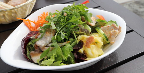 fresh mixed salad with fried chicken 