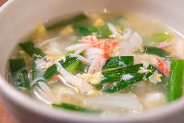 日本の食卓,かに玉スープ,ニラ,玉子,中華スープ,
