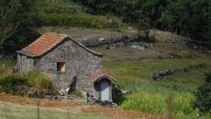 casa antiga aldeia Pportugal