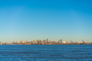 Fototapeta premium アメリカ合衆国のニューヨーク、マンハッタンなどの観光名所を旅行する風景 Scenery of traveling to New York City, Manhattan and other tourist attractions in the United States.