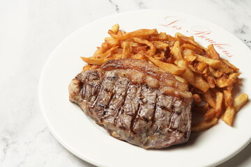 steak with French fries