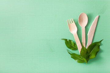 eco friendly wooden cutlery. plastic free concept