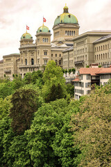 Obraz premium Bundesstadt Bern; Blick über den Münzrain zum Bundeshaus
