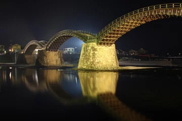 Photo sur Plexiglas Le pont Kintai 夜の錦帯橋　山口県岩国市観光地