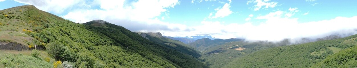 Espectacular mirador de Piedrasluengas, Palencia.