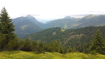 Hiking around the Plansee Lake in Austria Tirol