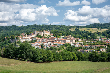 Palais des &eacute;v&ecirc;ques de Saint-Lizier lieux c&eacute;l&egrave;bres &agrave; visiter dans le sud-ouest de la France 