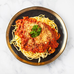 pasta with tomato sauce