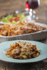 gratinated pasta on wood