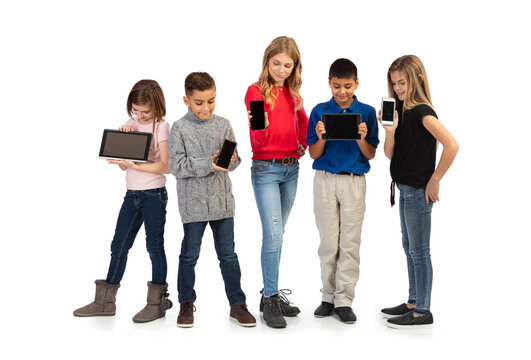 Kids: Modern Youth Holding Up Tech With Blank Screens