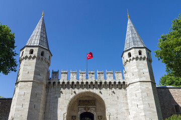 Fototapeta na wymiar Gate of Salutation at Topkapı palota in Istanbul