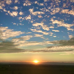 Fototapeta premium sunset over the field