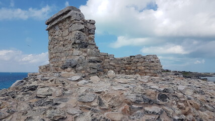 Construcción en ruinas en Isla Mujeres Quintana Roo