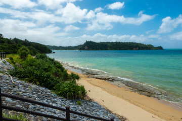 沖縄県国頭郡今帰仁村の古宇利島周辺を観光している風景 Scenery of sightseeing around Kouri Island in Nakijin Village, Kunigami County, Okinawa Prefecture.