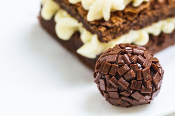 brigadeiro with cake