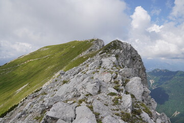 Wanderung Mittagskogel bei Faak am See: Weiter zum Hauptgipfel
