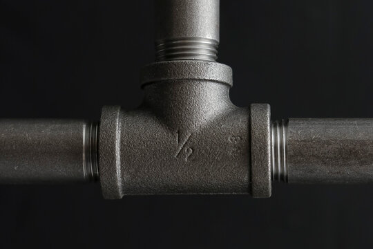 Metal elbow  cruz tees for water pipes hierro maleable acero al carbon 