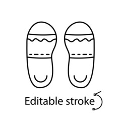 Taiwanese slippers gradient linear vector icon. Traditional walking shoes. Asian summertime footwear.
