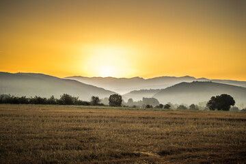 Sonnenaufgang in den Pyrenäen