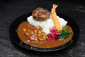 Japanese Curry Rice with Hamburg and Fried Shrimp