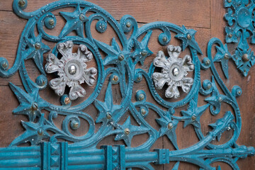 detail of blue door of chapel of quotes