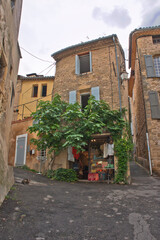 Obraz premium Lourmarin in Provence, Old city street view, France, Europe