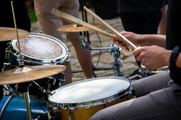 Fototapeta na wymiar drummer playing