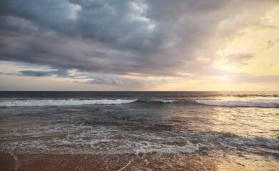 Fototapeta na wymiar Tropical seascape at sunset, Sri Lanka.