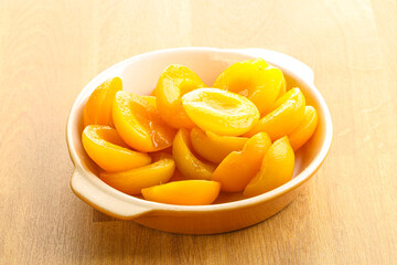 Canned apricot – sweet light dessert