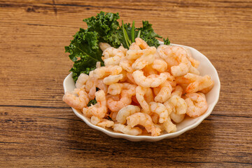 Small unshelled shrimps in the bowl