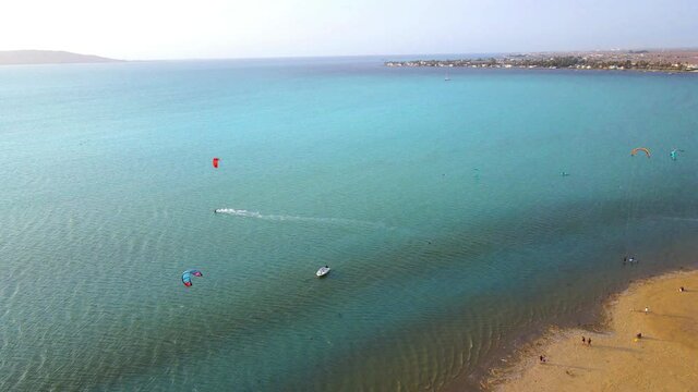 KITESURF in the Paracas Reserve in Peru