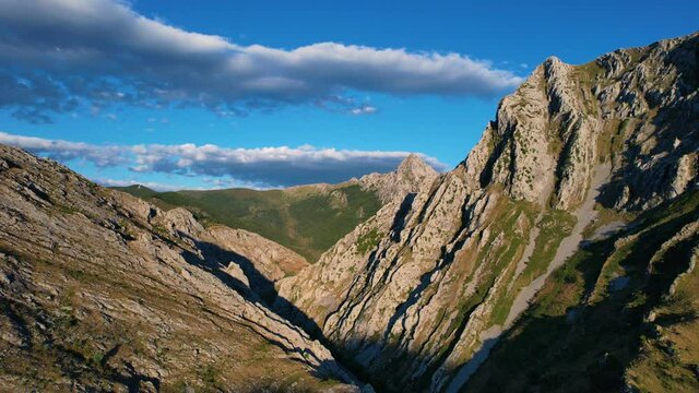 Landscape of mountains in the surroundings of the town of Valdeteja and the Hoces de Valdeteja. On the Curue&ntilde;o river in the Municipality of Valdelugueros. Leon province. Castilla y Leon, Spain, Europe