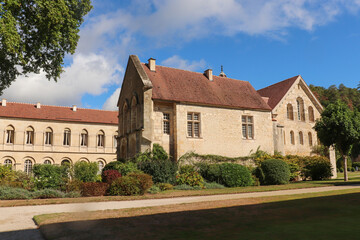 Bourgogne -Montbard - Marmagne - Abbaye de Fontenay - Parc et batiments
