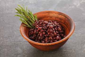 Vegan cuisine - black kidney in the bowl