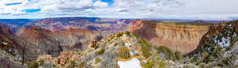 scenic view to grand canyon south rim