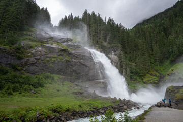 Krimmler Wasserfälle, Österreich, Tobender Wasserfall