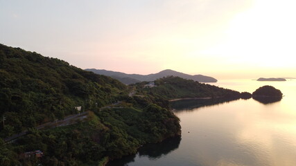 Fototapeta premium SDGs自然と地球環境！日本の自然 夕日とウミ