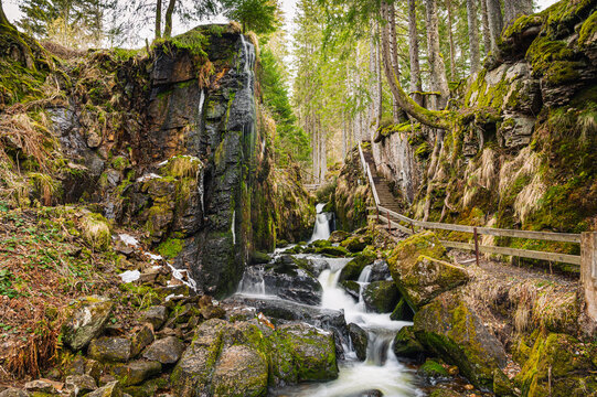 Menzenschwander Wasserfälle Baden-Württemberg Süddeutschland Wanderung