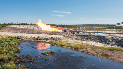 horizontal flare installation from above, annealing of a gas well