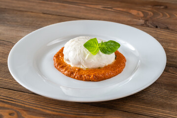 Mozzarella with tomato sauce