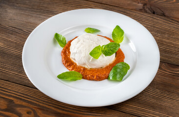 Mozzarella with tomato sauce