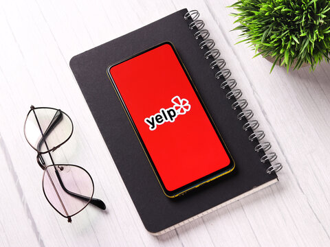 Assam, India - November 15, 2020 : Yelp Logo On Phone Screen Stock Image.