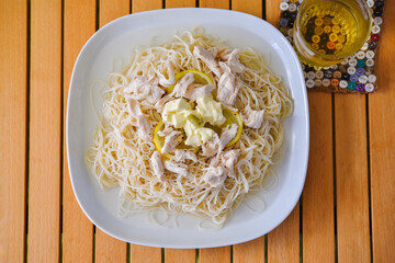 クリームチーズの鶏塩そうめん