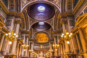 Fototapeta na wymiar Altar Mary Angels Statues La Madeleine Church Paris France