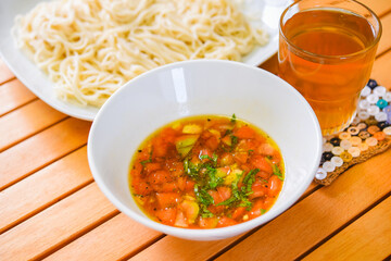 トマトめんつゆそうめん